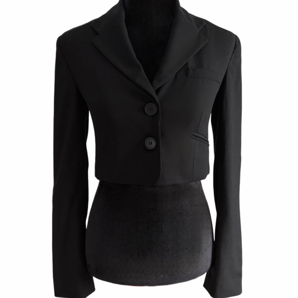 Forever 21- Black Button Down Cropped Blazer (sz S) NWOT